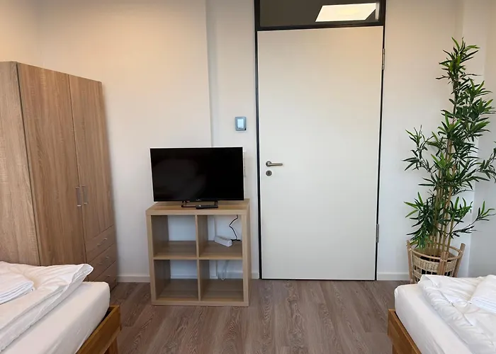 Apartmán Deluxe 5-bedroom With Modern Kitchen And Two Bathrooms *