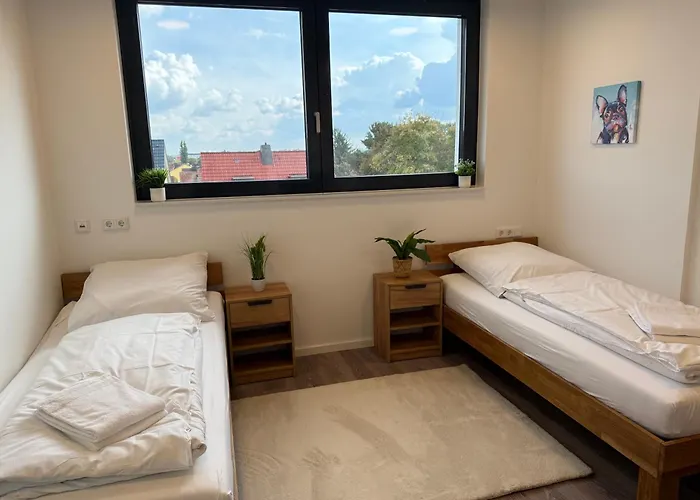 Apartmán Deluxe 5-bedroom With Modern Kitchen And Two Bathrooms *